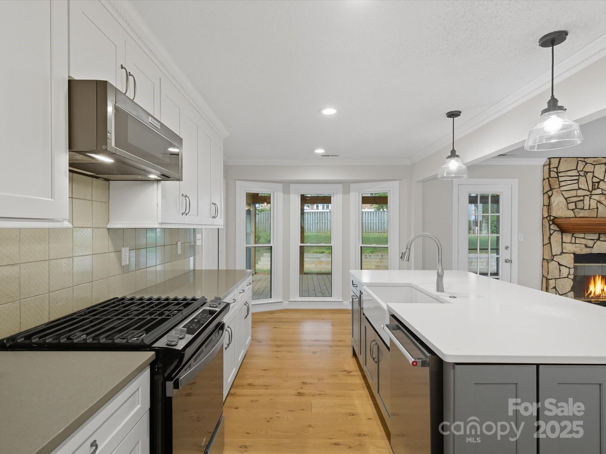1536 Cobblestone Court Fort Mill, SC 29708 - Photo 12 of 47 Gallery Image 12