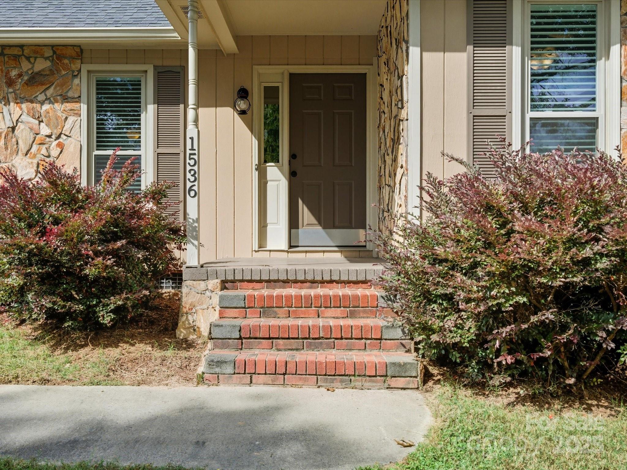 1536 Cobblestone Court Fort Mill, SC 29708 - Photo 5 of 47 Gallery Image 5