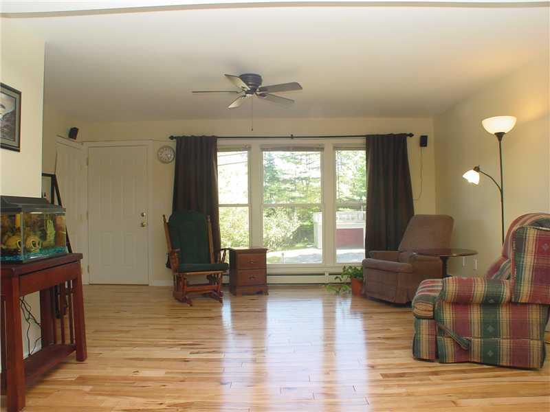 136 Old Greene Road Lewiston, ME 04240 - Photo 3 of 19 Living Room.