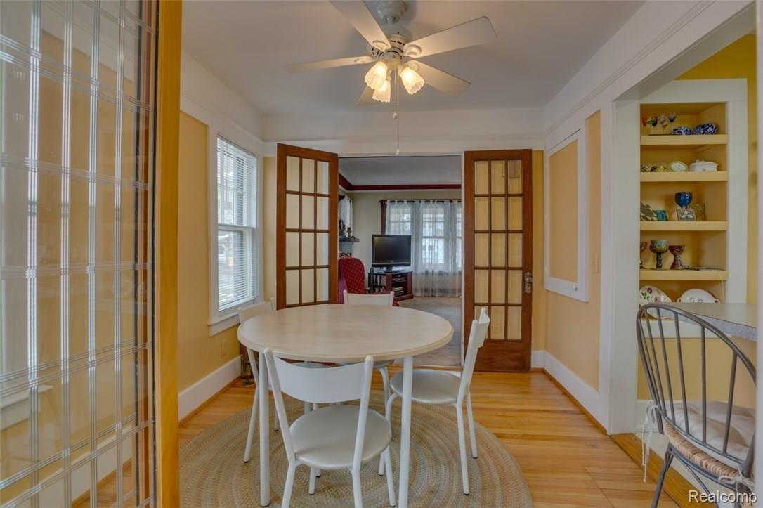1622 Crooks Road Royal Oak, MI 48067 - Photo 14 of 47 Breakfast Room