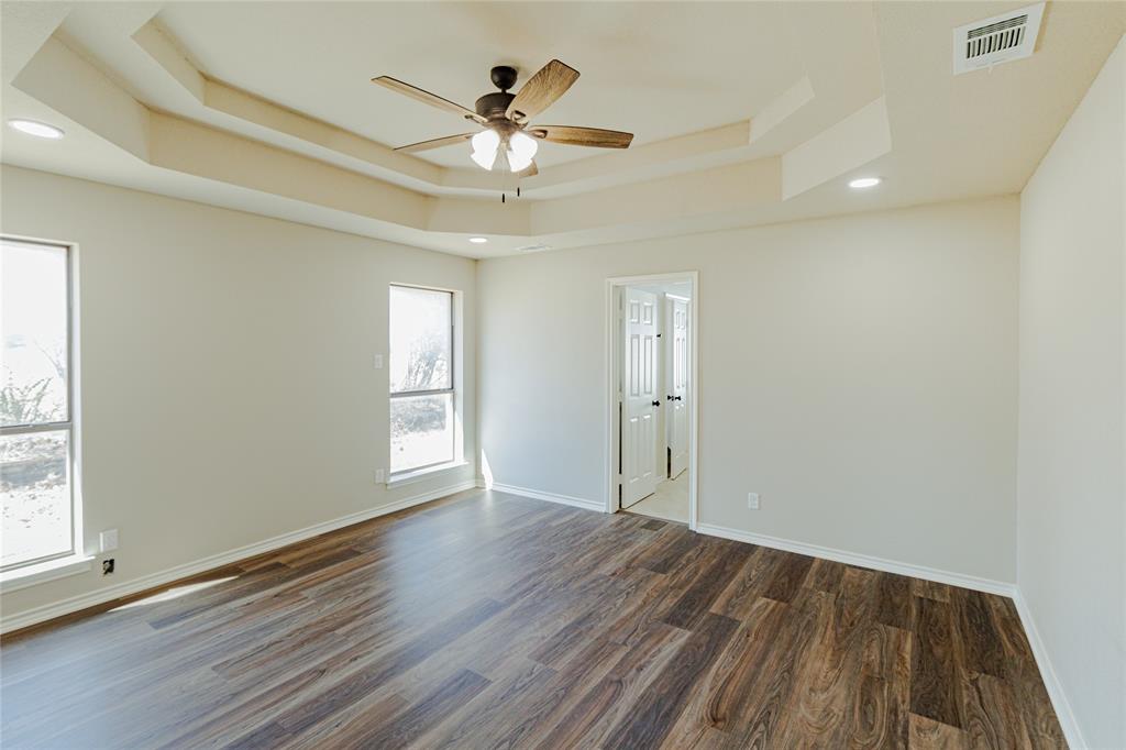 1376 County Road 4651 Rhome, TX 76078 - Photo 20 of 39 Gallery Image 20