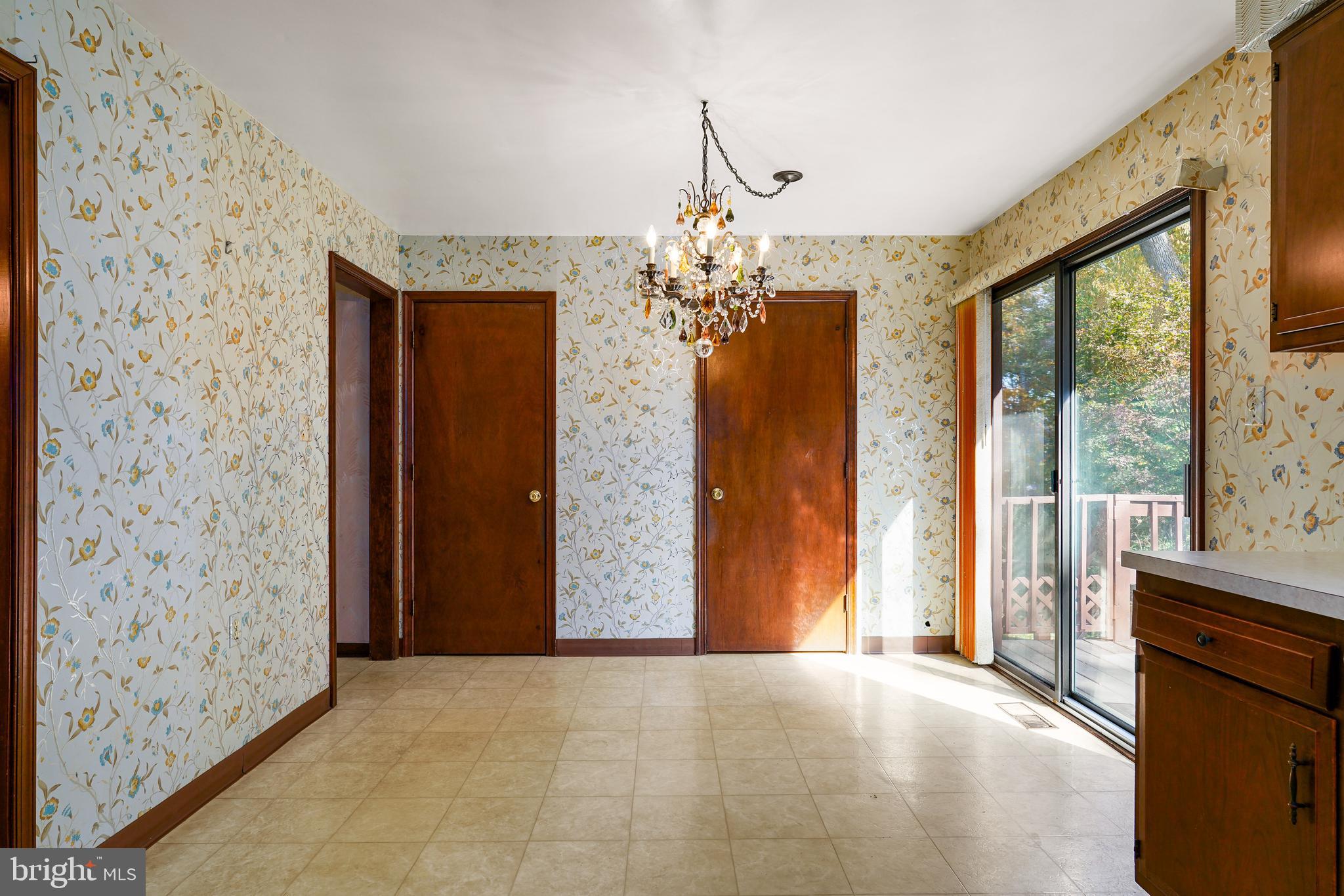 116 Sharpless Drive Elkton, MD 21921 - Photo 7 of 35 Kitchen Table Space