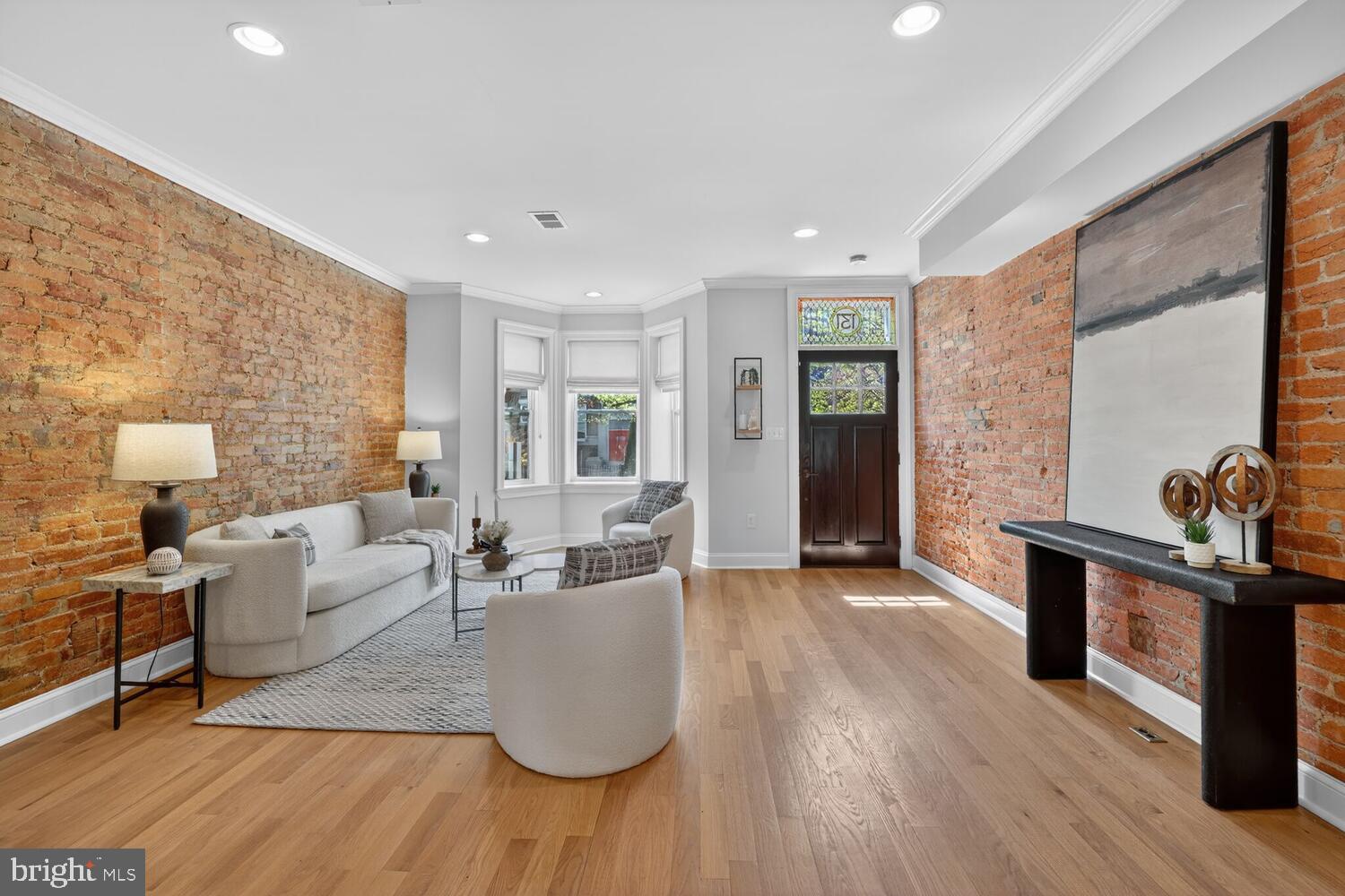131 P Street Northwest Washington, DC 20001 - Photo 2 of 24 Charming space with exposed brick walls.