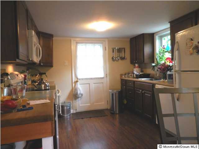 40 Hillcrest Road Holmdel, NJ 07733 - Photo 3 of 10 Additional Photo