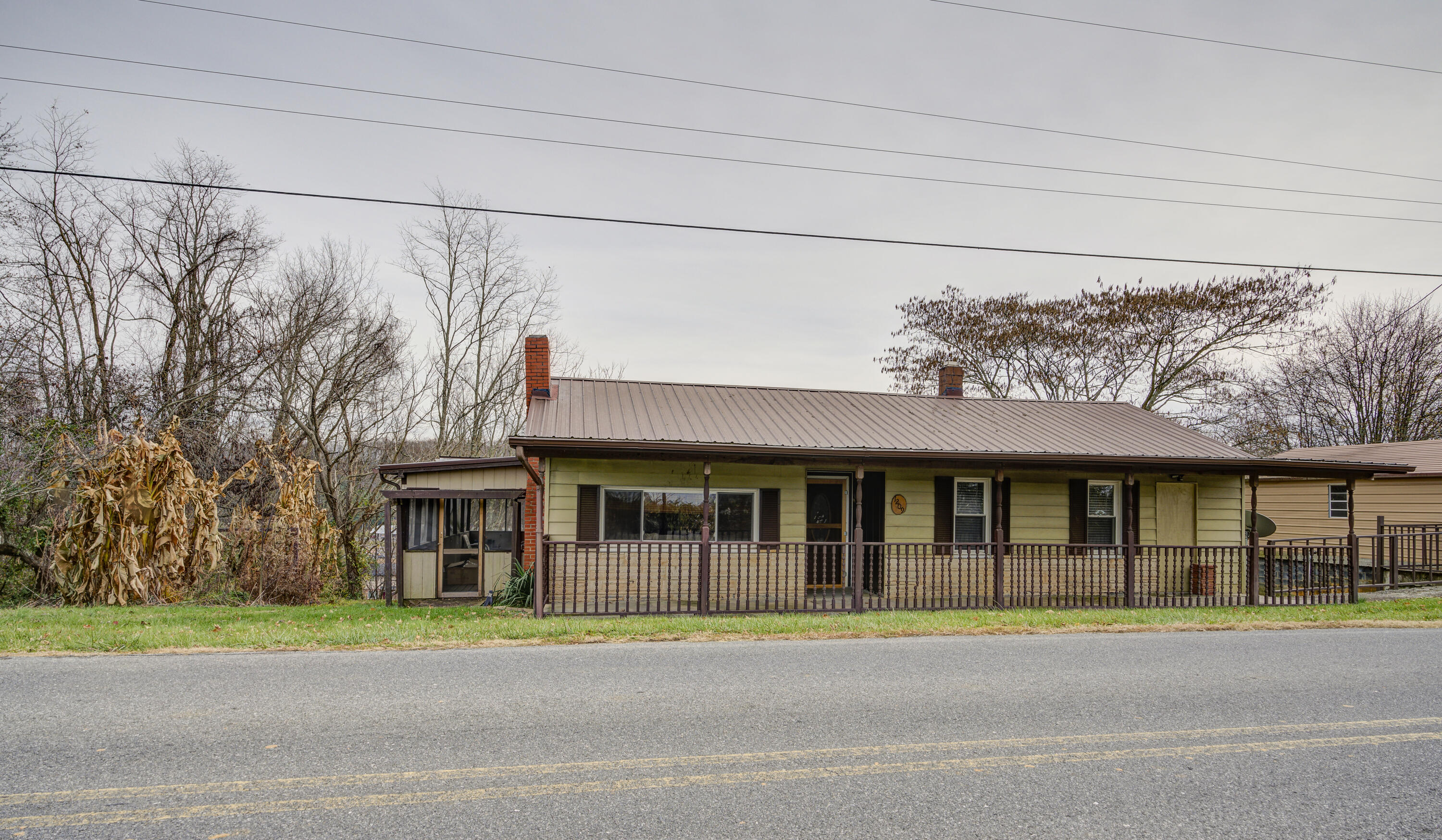 1209 Ben Gamble Road Jonesborough, TN 37659 - Photo 2 of 42 BGRD--35