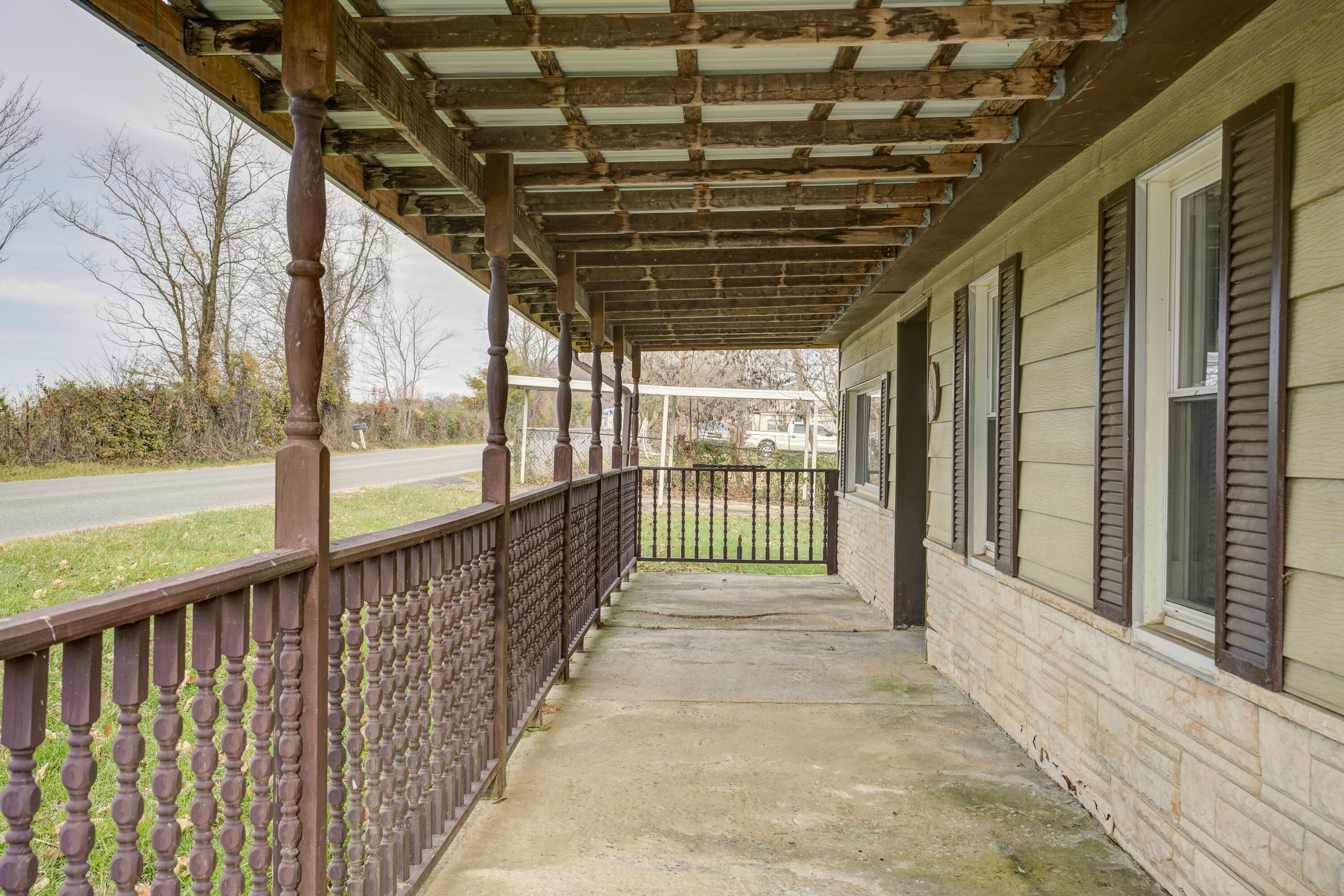 1209 Ben Gamble Road Jonesborough, TN 37659 - Photo 3 of 42 BGRD--37