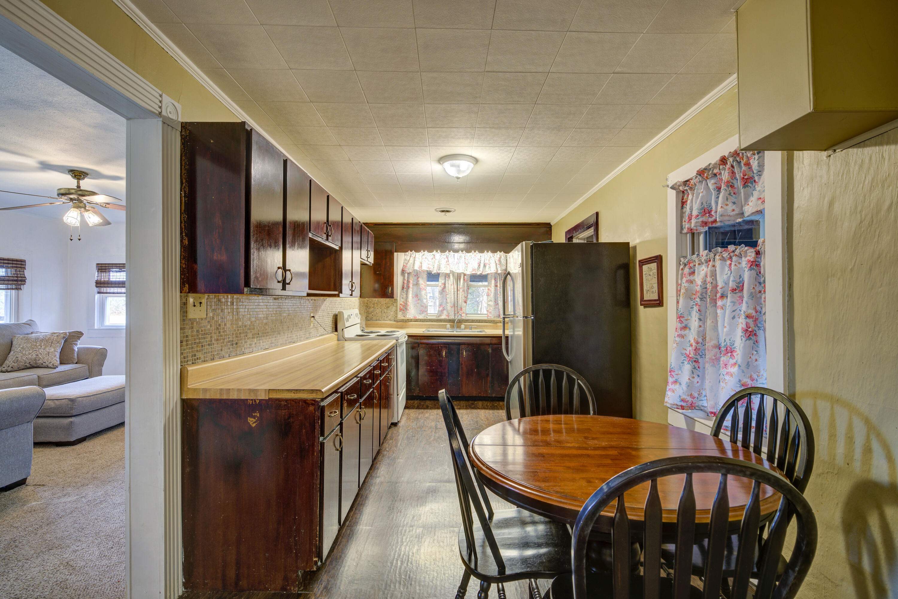 1209 Ben Gamble Road Jonesborough, TN 37659 - Photo 8 of 42 BGRD--5