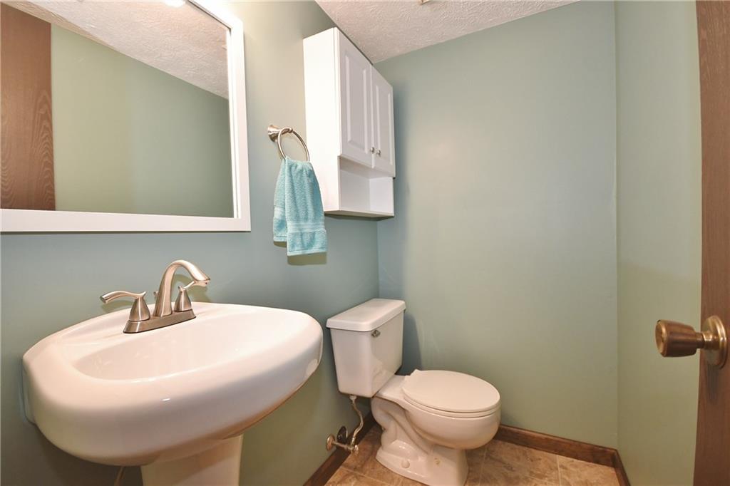 1107 Old Farm Road Lawrence, PA 15055 - Photo 16 of 21 Gallery Image 16