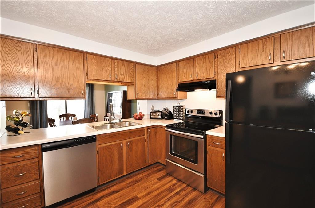 1107 Old Farm Road Lawrence, PA 15055 - Photo 7 of 21 Gallery Image 7
