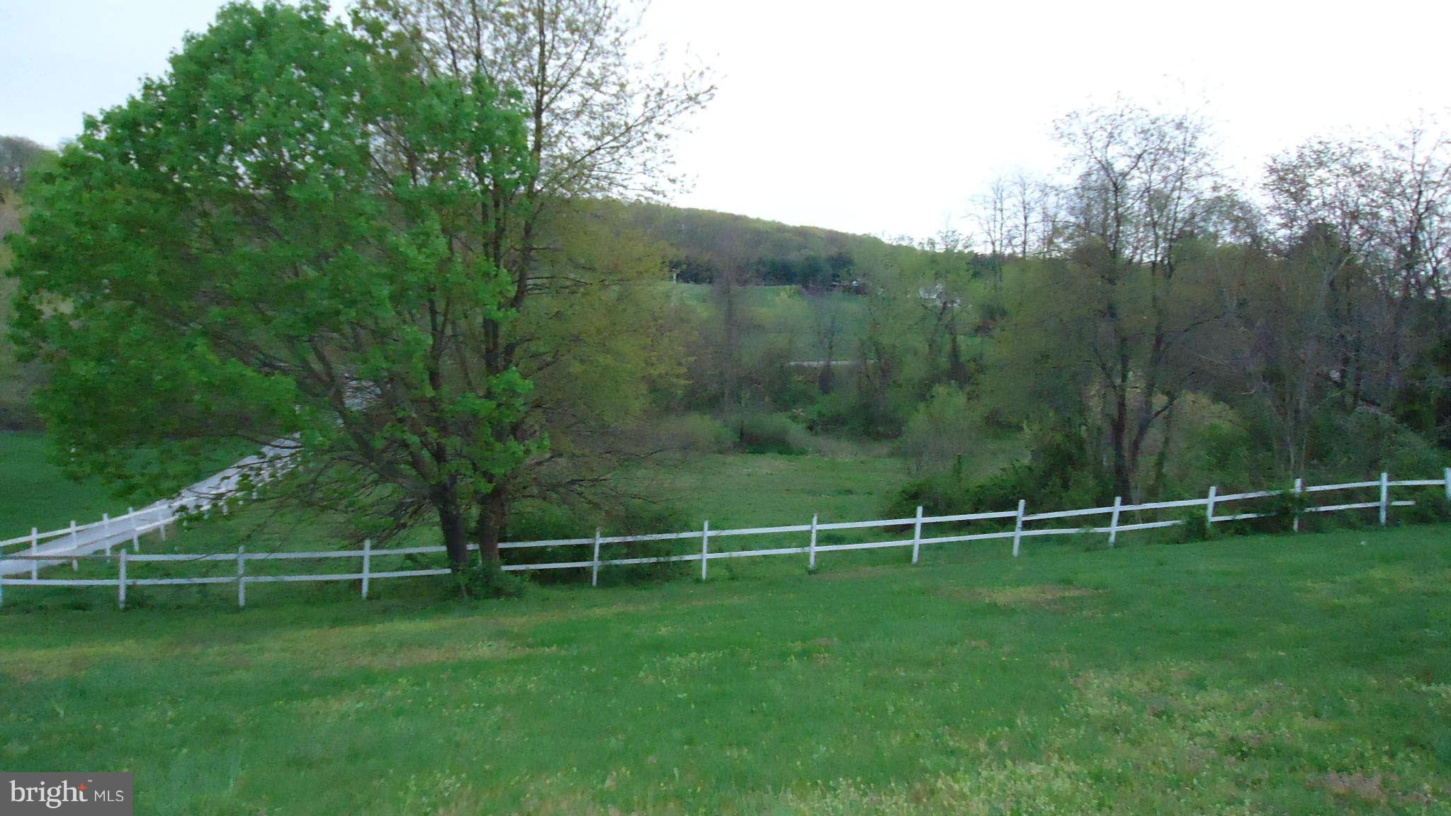 396 Leppo Road Westminster, MD 21158 - Photo 3 of 17 Exterior (General)