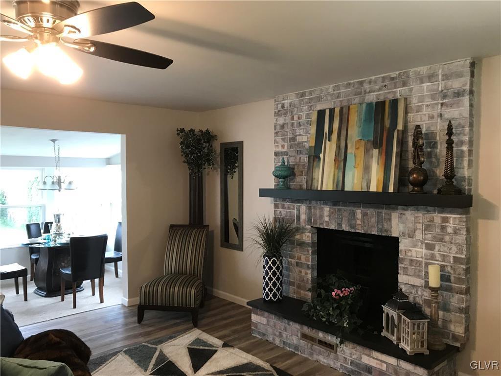 1923 Cloverdale Road Bethlehem, PA 18018 - Photo 4 of 18 Gallery Image 4