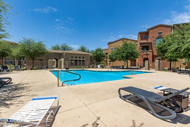 $3,000 | 240 West Juniper Avenue, Unit 1010, Gilbert, AZ 85233