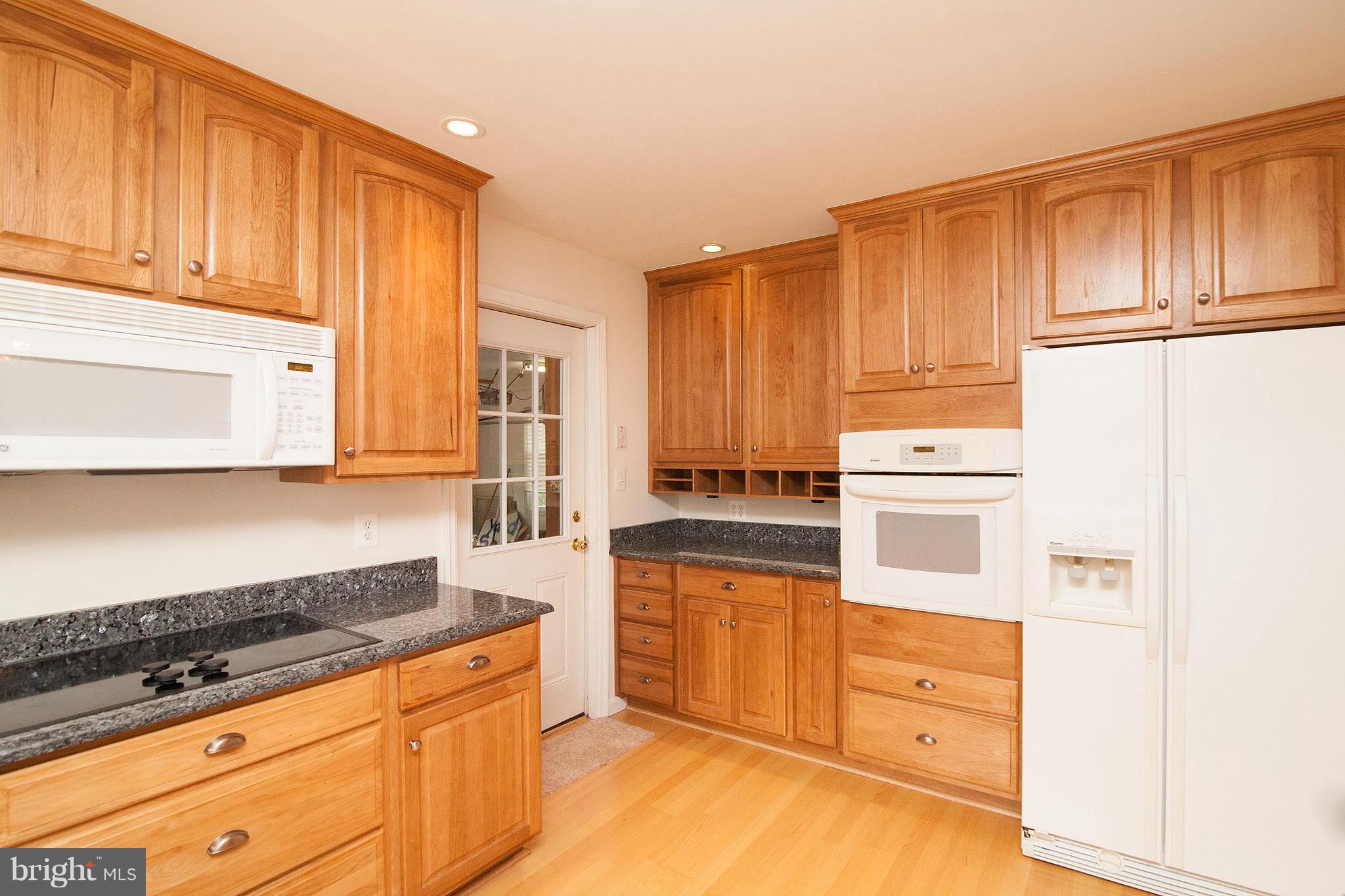 1225 Uniontown Road Westminster, MD 21158 - Photo 12 of 30 Kitchen
