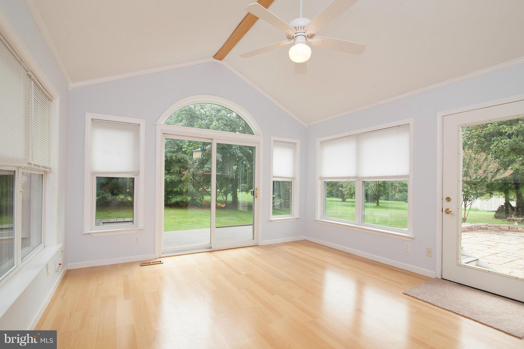 1225 Uniontown Road Westminster, MD 21158 - Photo 8 of 30 Interior (General)