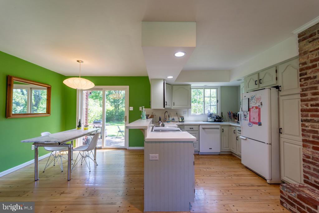 6208 Greenhill Road New Hope, PA 18938 - Photo 6 of 41 Kitchen