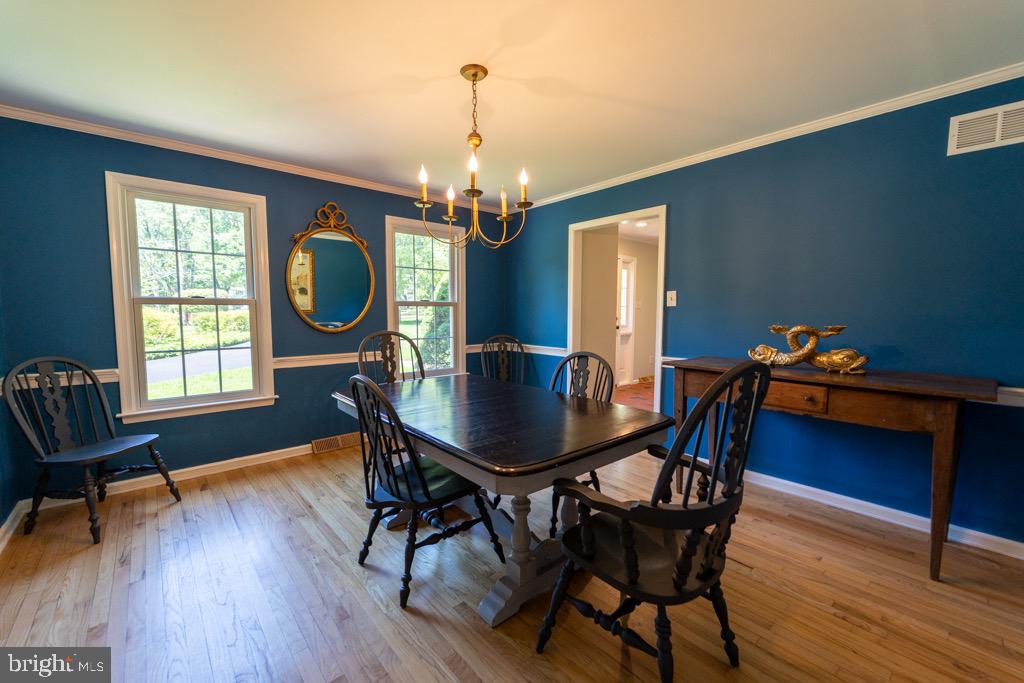6208 Greenhill Road New Hope, PA 18938 - Photo 8 of 41 Dining room