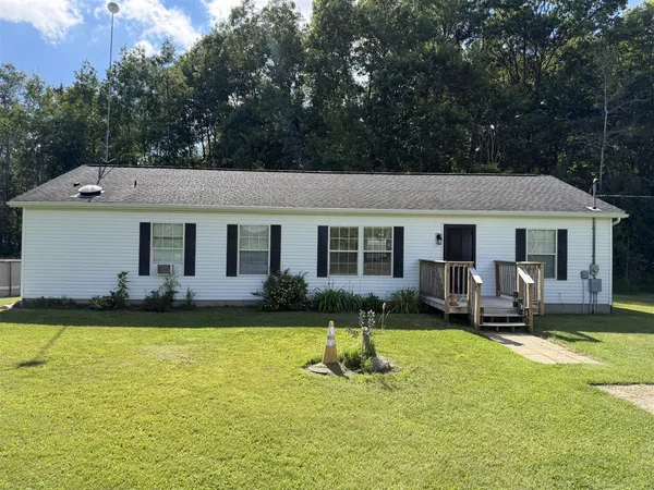 $254,900 | 13309 Wabasis Avenue Northeast, Cedar Springs, MI 49319