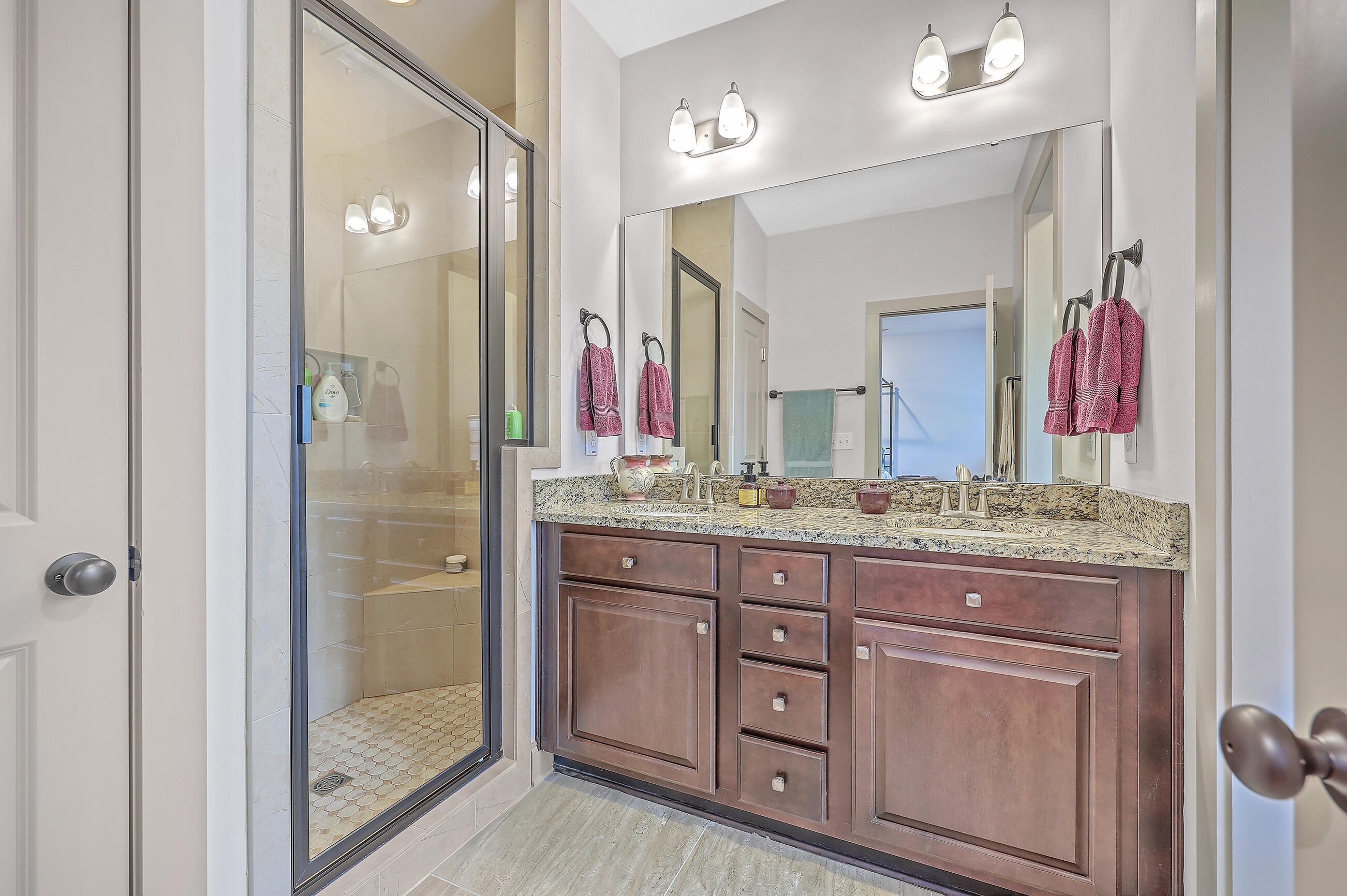 201 Slipper Shell Court Mount Pleasant, SC 29464 - Photo 27 of 45 ZYN_4076_77_78_79_80_81_82