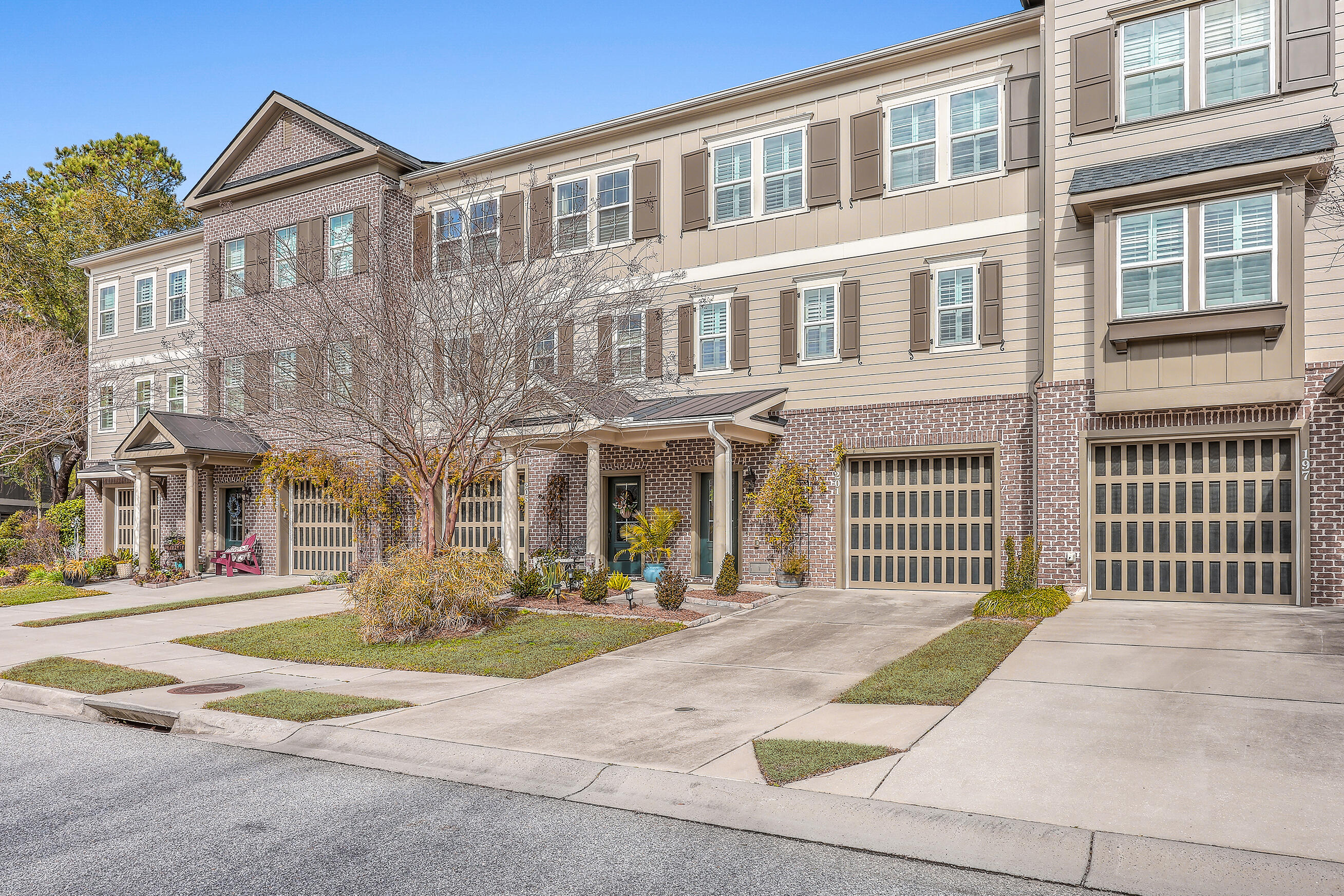 201 Slipper Shell Court Mount Pleasant, SC 29464 - Photo 45 of 45 ZYN_3887_88_89_90_91_92_93