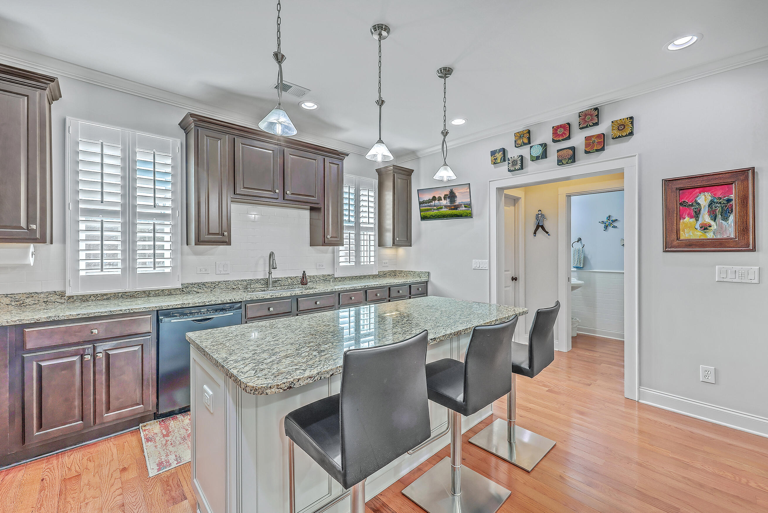 201 Slipper Shell Court Mount Pleasant, SC 29464 - Photo 7 of 45 ZYN_4006_07_08_09_10_11_12