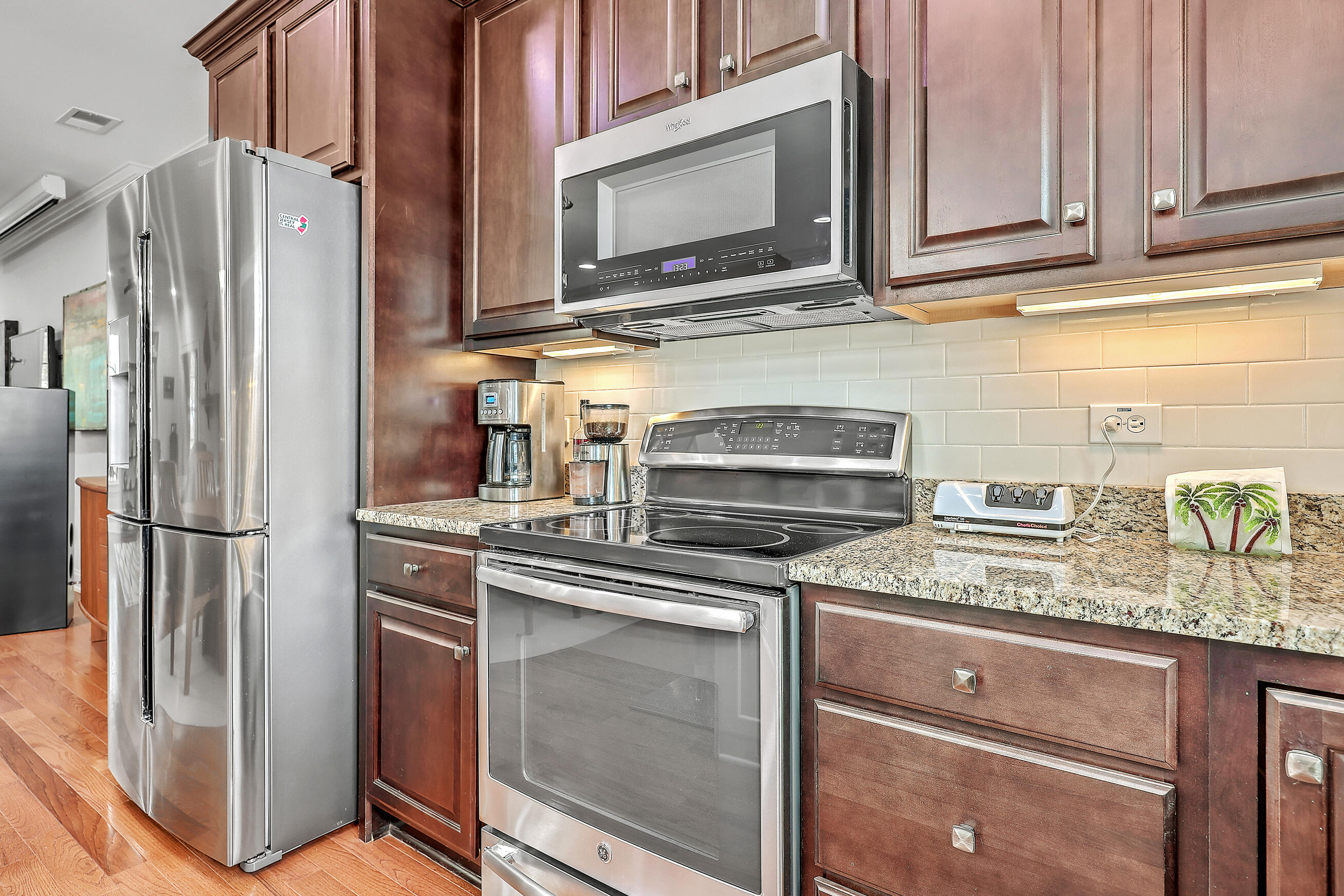 201 Slipper Shell Court Mount Pleasant, SC 29464 - Photo 9 of 45 ZYN_4013_4_5_6_7_8_9