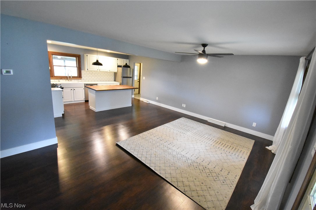 4638 Burkey Road Youngstown, OH 44515 - Photo 3 of 23 Gallery Image 3