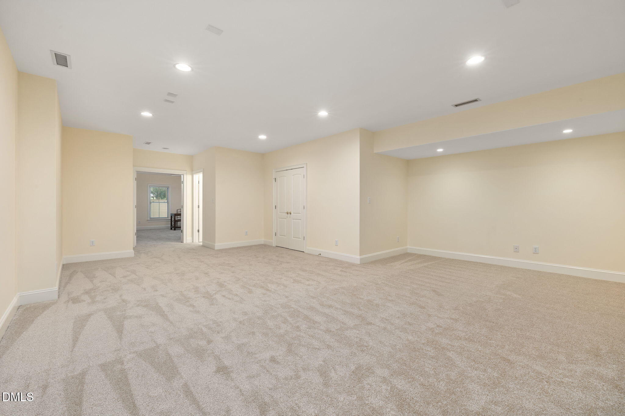 7816 Madison Park Lane Raleigh, NC 27615 - Photo 54 of 56 38-web-or-mls-DX3A7427