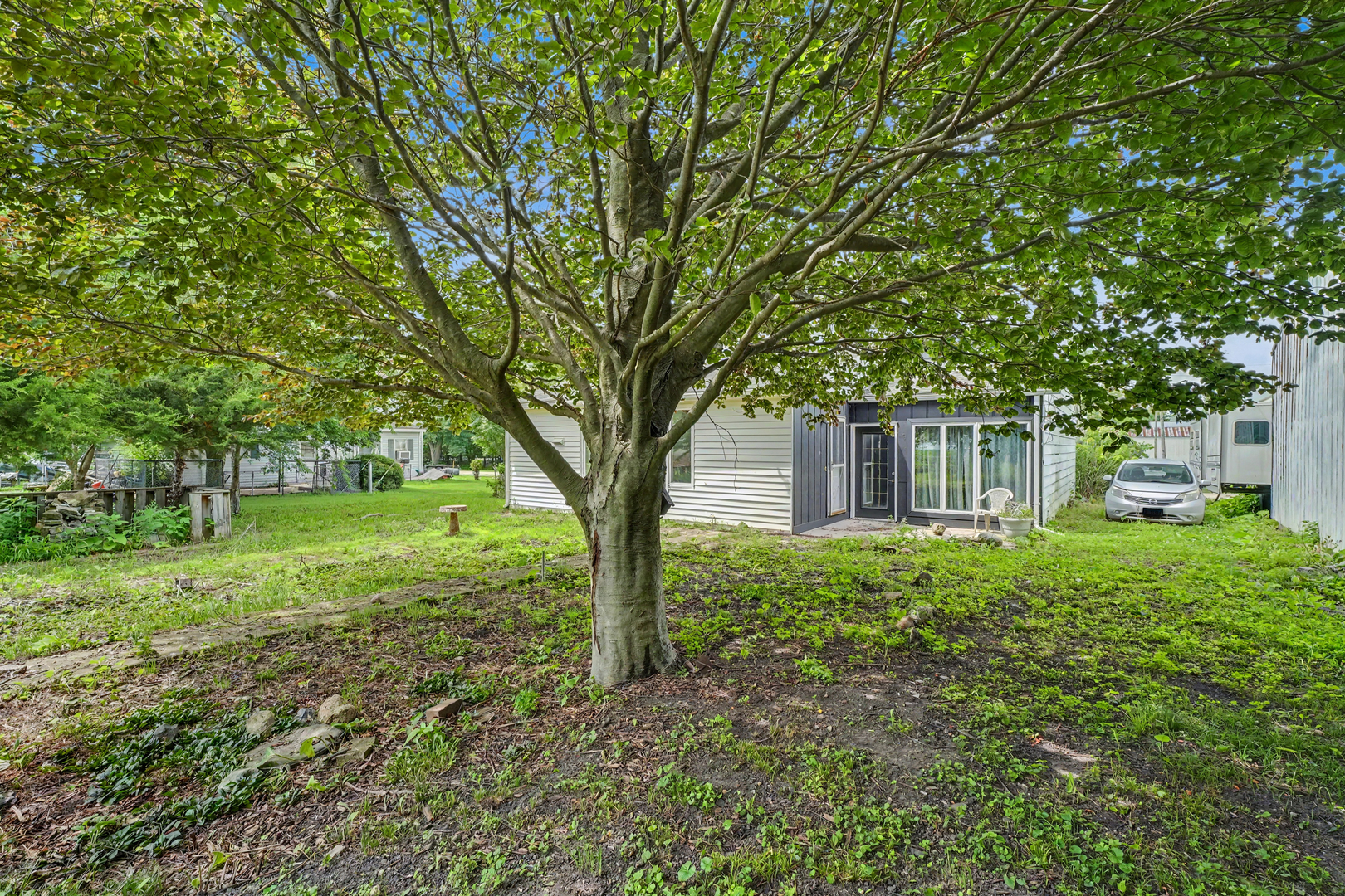 105 Maple Street Roberts, IL 60962 - Photo 35 of 38