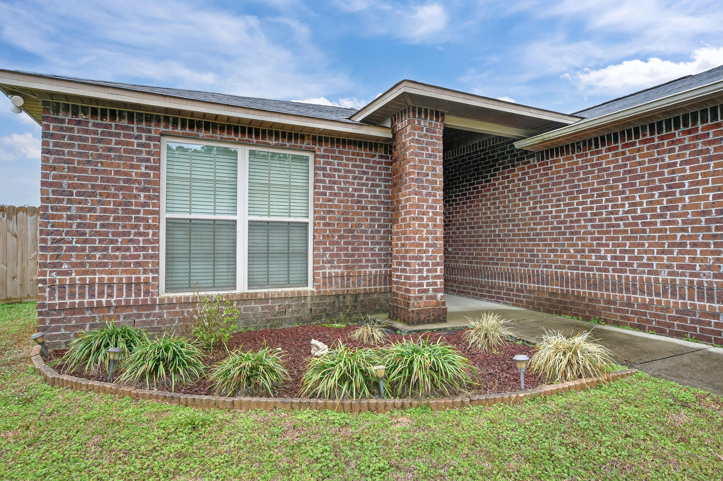 3110 Edelstein Drive Crestview, FL 32539 - Photo 5 of 37 3110 edelstein dr-crestview-5