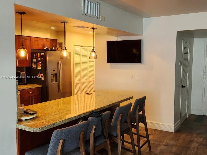 5825 Collins Avenue, Unit 5D Miami Beach, FL 33140 - Photo 2 of 33