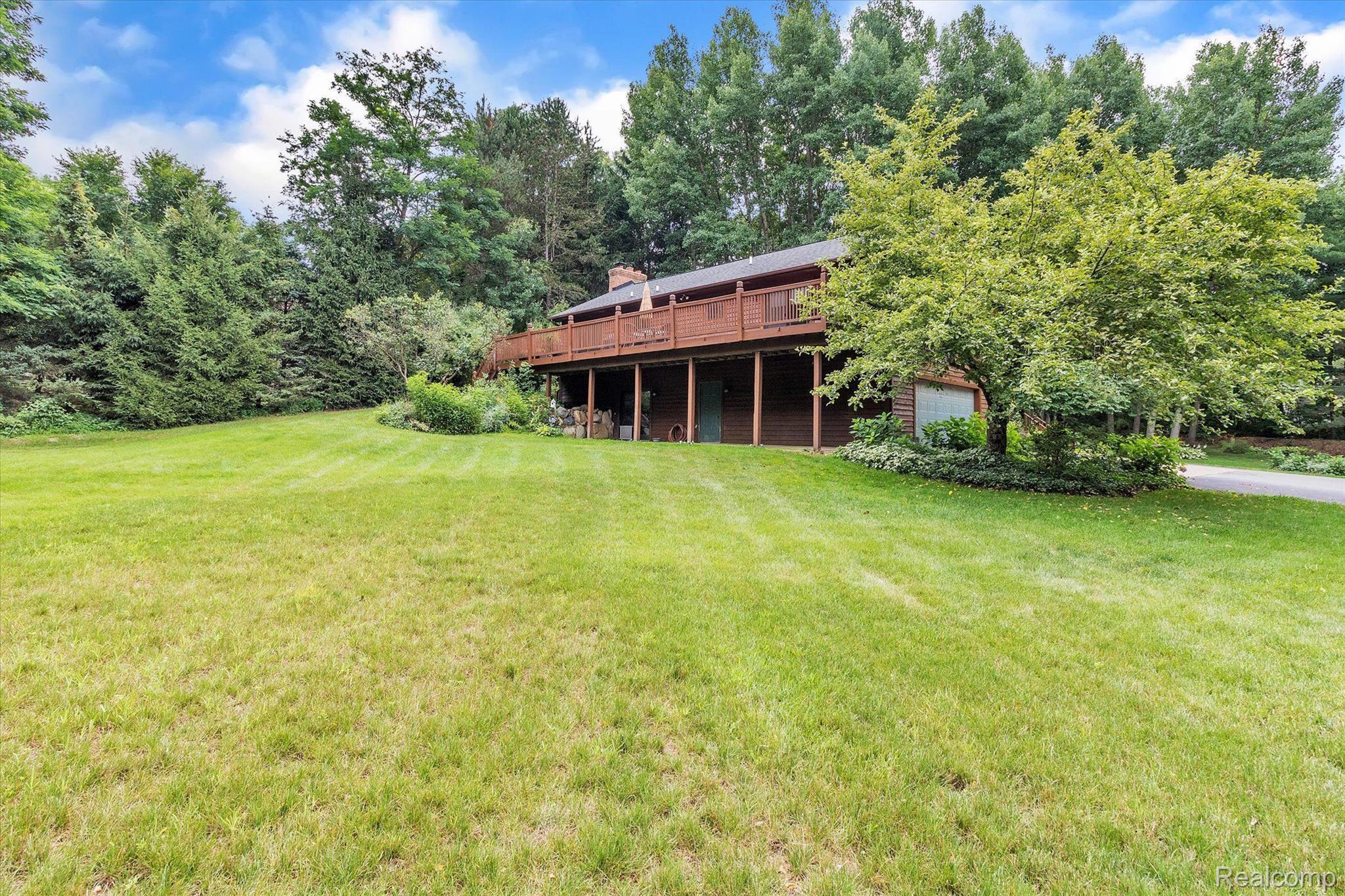 1744 Peavy Road Howell, MI 48843 - Photo 29 of 34 Beautiful yard, perfect for enjoying outside