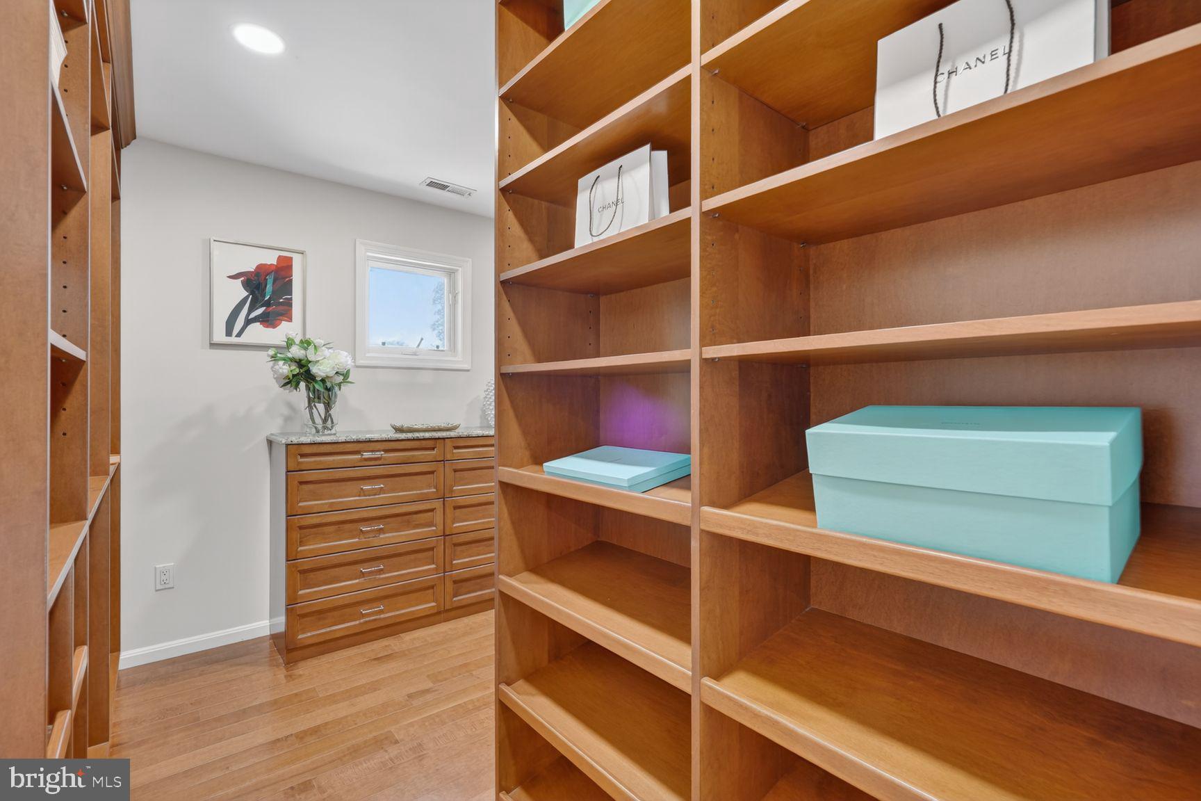 2828 Ellicott Street Northwest Washington, DC 20008 - Photo 19 of 58
