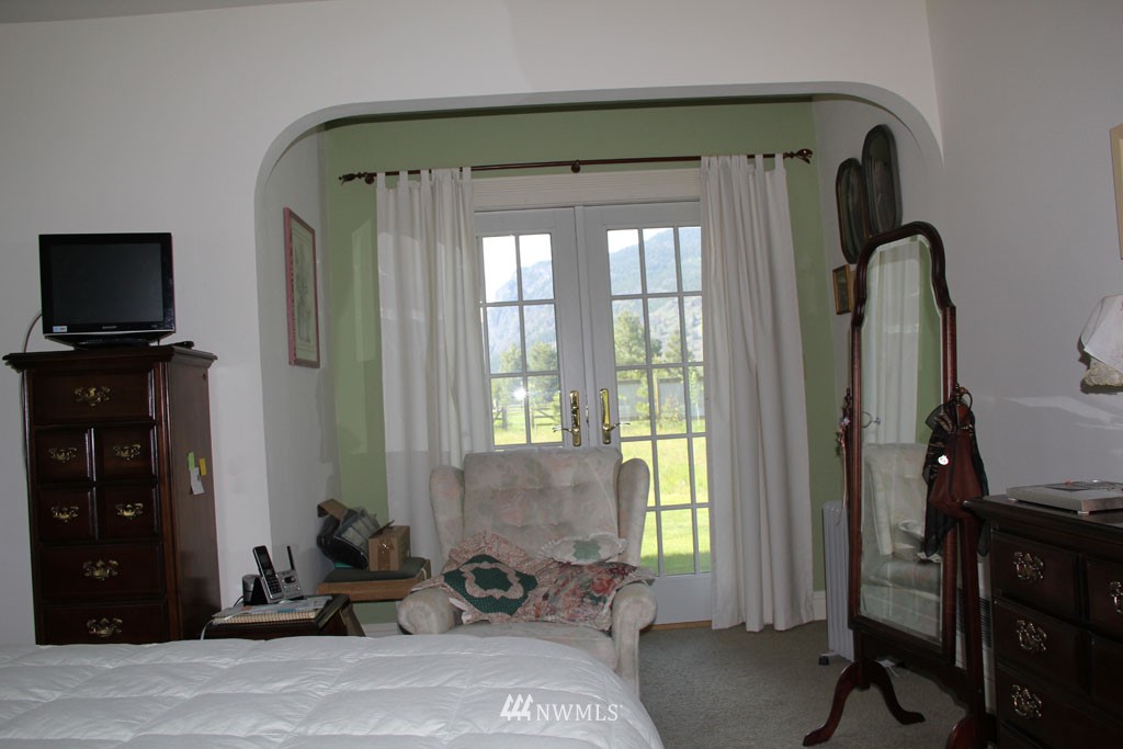 17998 State Rte 20 Winthrop, WA 98862 - Photo 15 of 25 Gallery Image 15