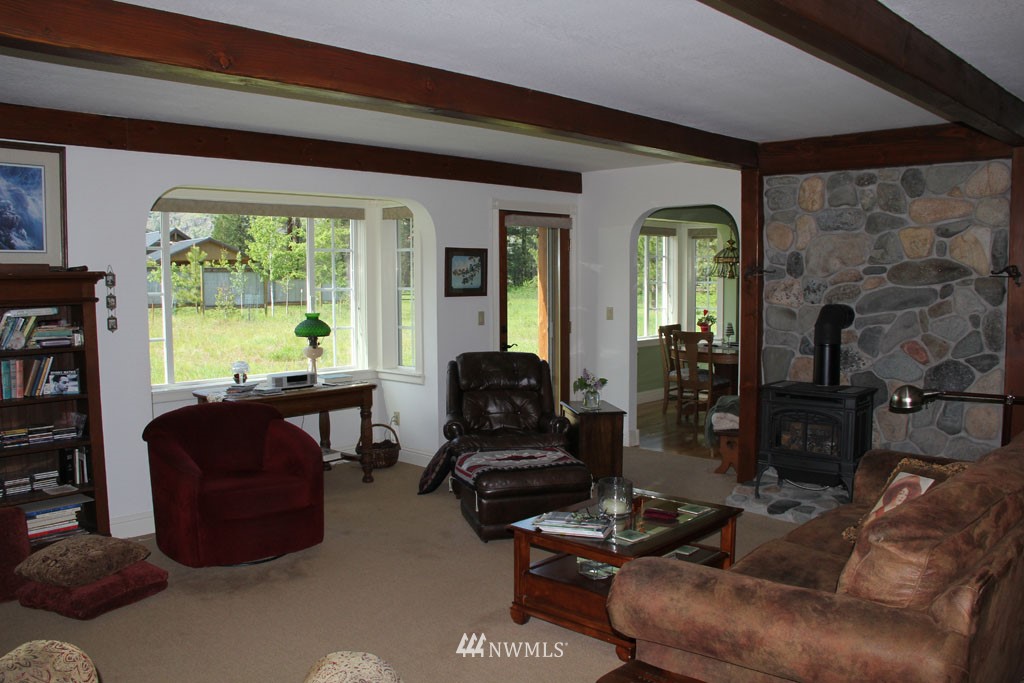 17998 State Rte 20 Winthrop, WA 98862 - Photo 10 of 25 Gallery Image 10