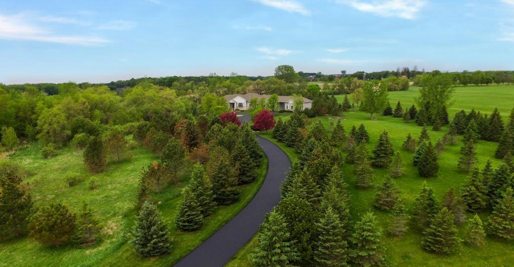 955 Polo Club Road Maple Plain, MN 55359 - Photo 37 of 41