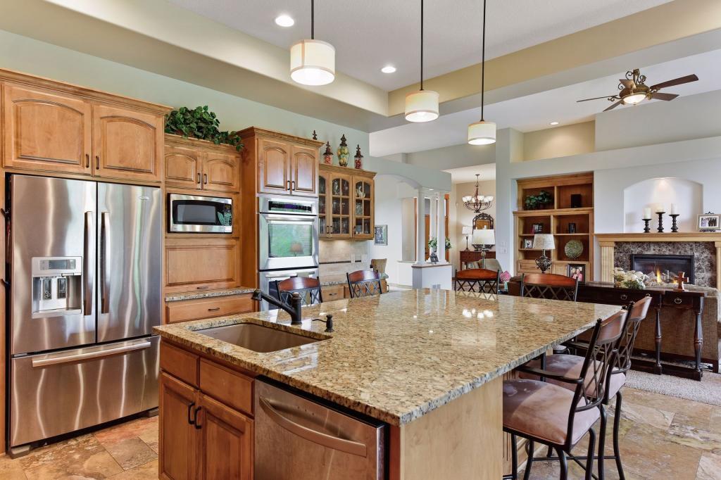 955 Polo Club Road Maple Plain, MN 55359 - Photo 9 of 41