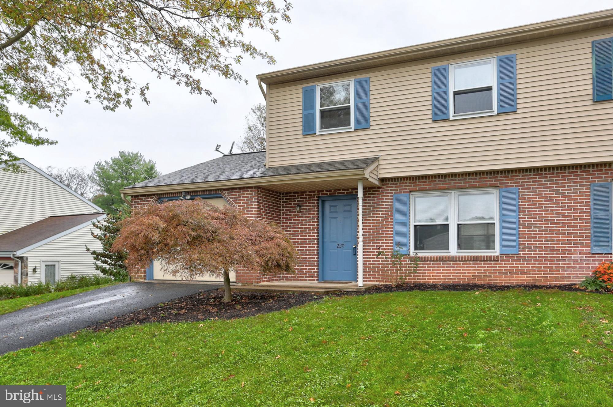 220 Miller Road Akron, PA 17501 - Photo 2 of 30