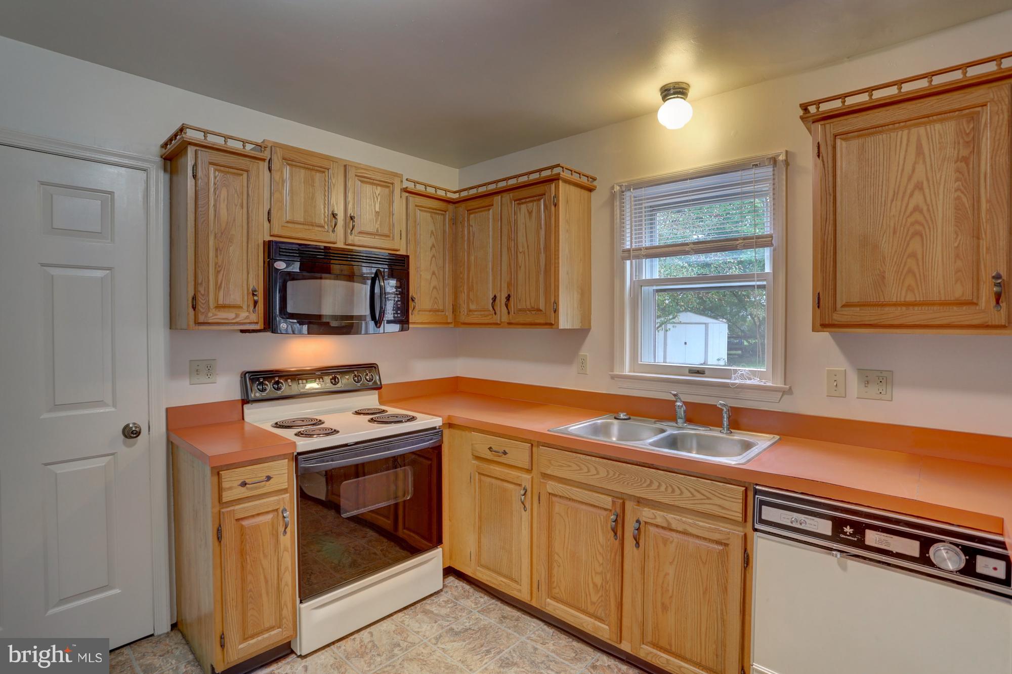 220 Miller Road Akron, PA 17501 - Photo 14 of 30
