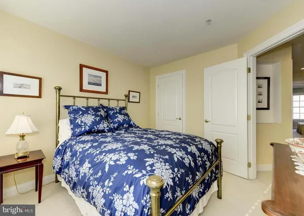 $5,000 | 174 Cameron Station Boulevard, Alexandria, VA 22304