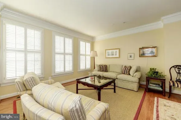 $5,000 | 174 Cameron Station Boulevard, Alexandria, VA 22304