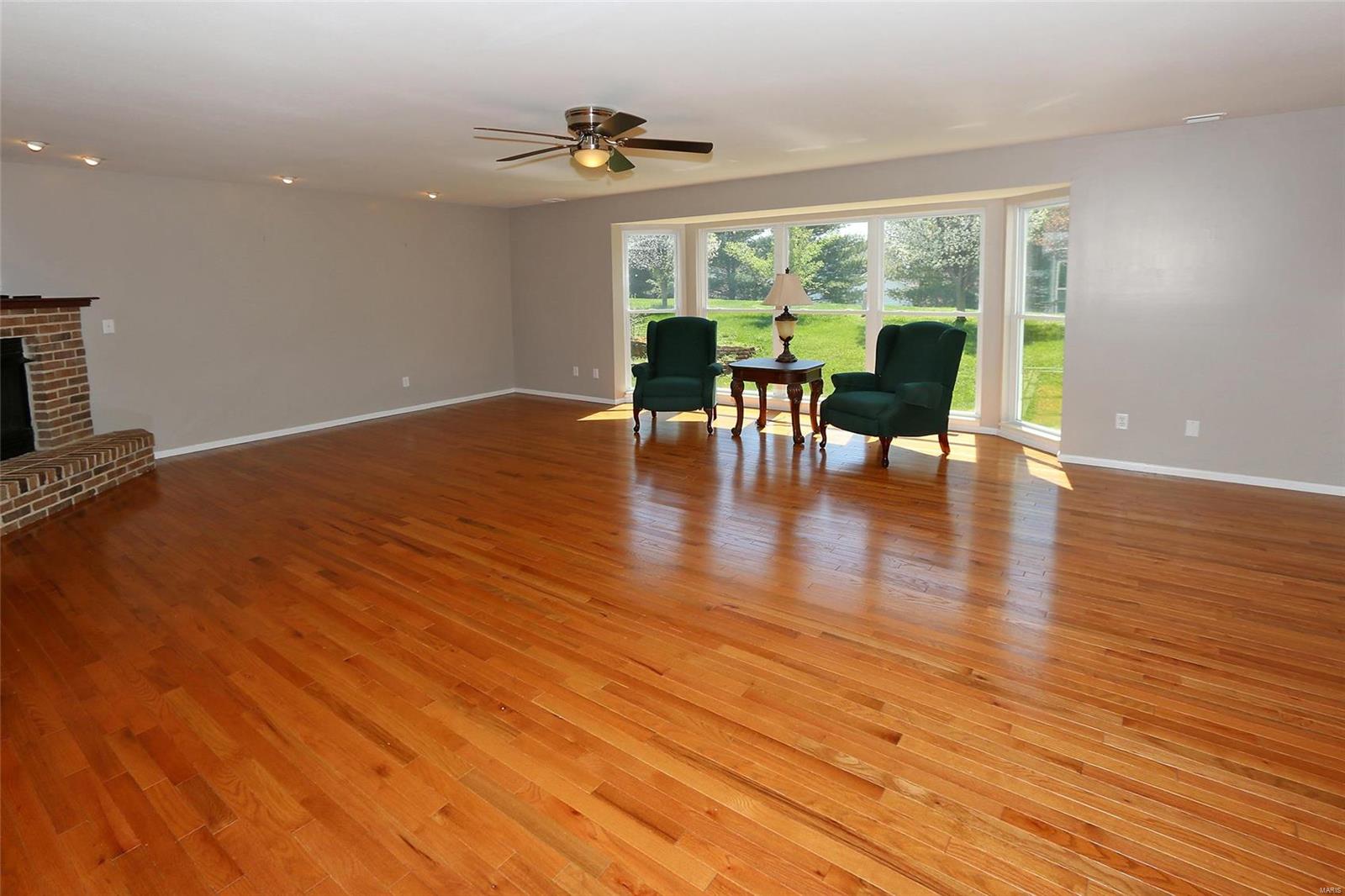 210 Strathmoor Way Dardenne Prairie, MO 63368 - Photo 13 of 48