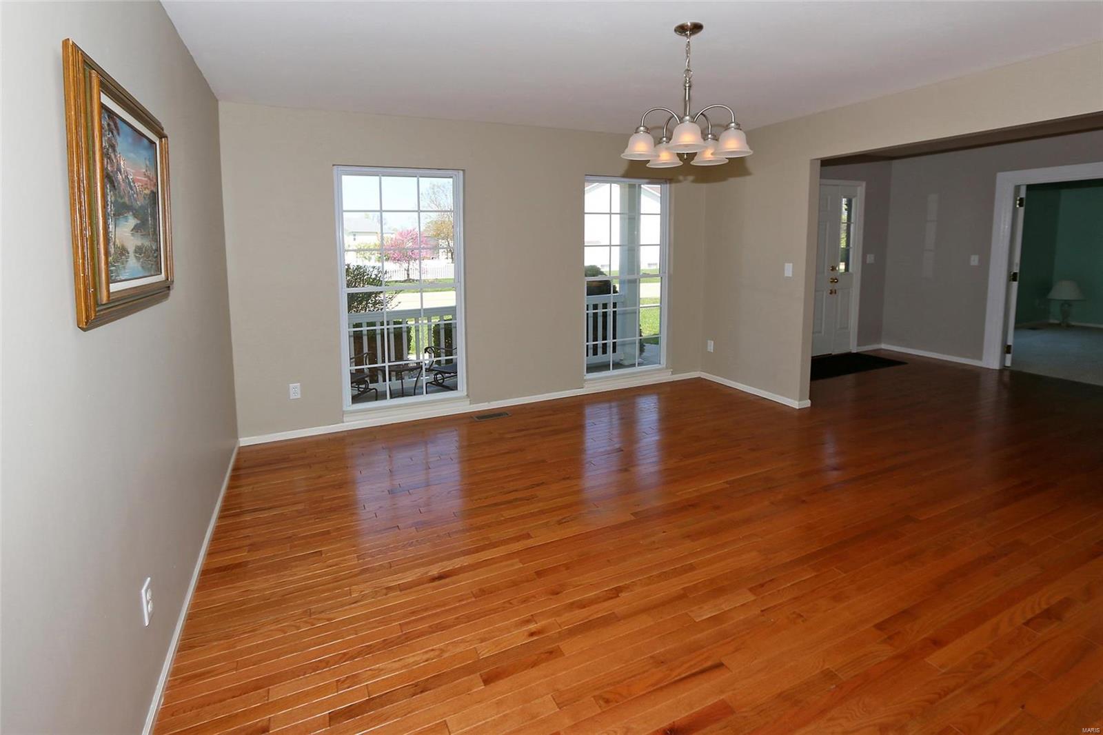 210 Strathmoor Way Dardenne Prairie, MO 63368 - Photo 7 of 48