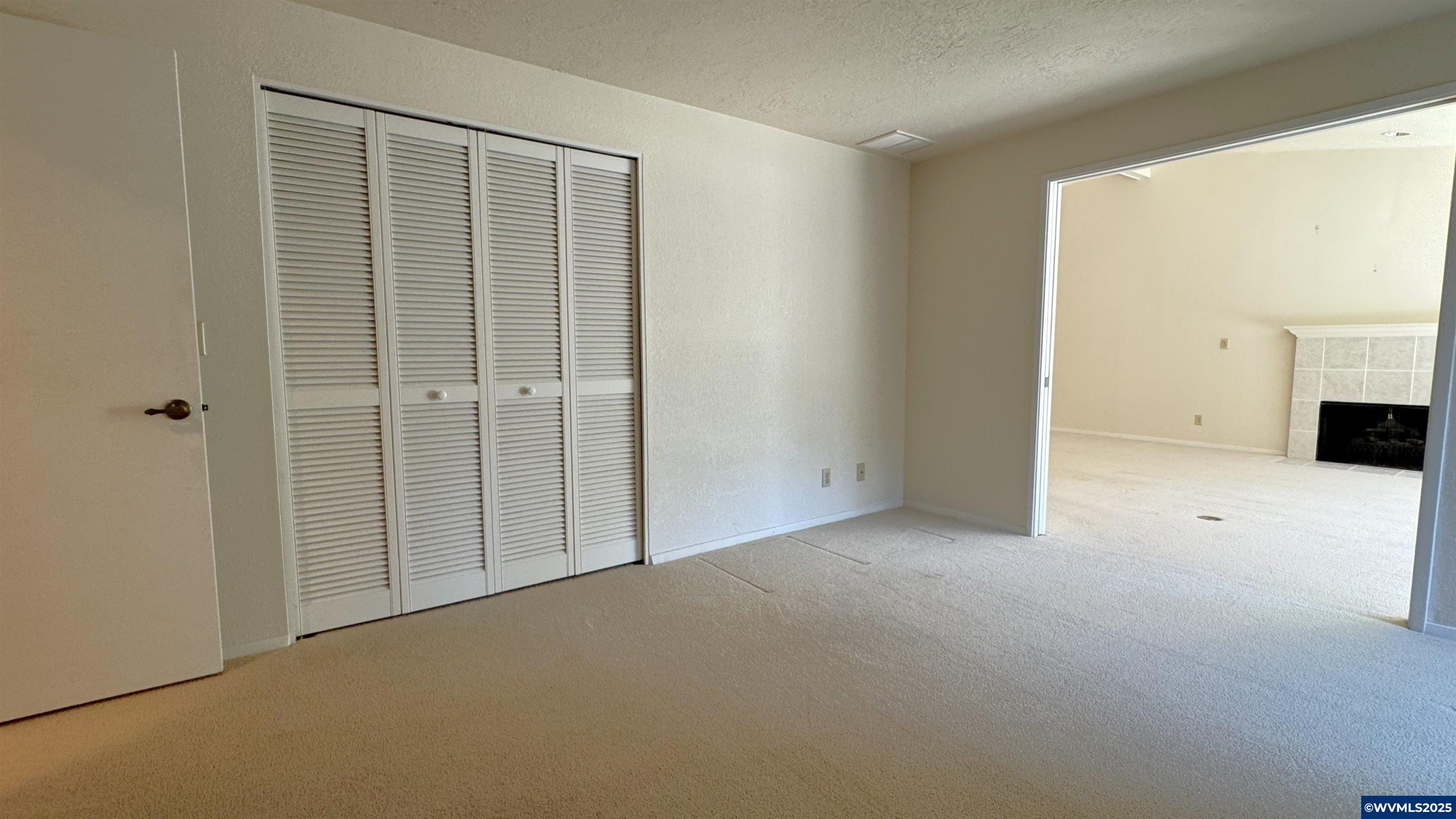 4336 Lone Oak Road Southeast Salem, OR 97302 - Photo 12 of 29 Gallery Image 12