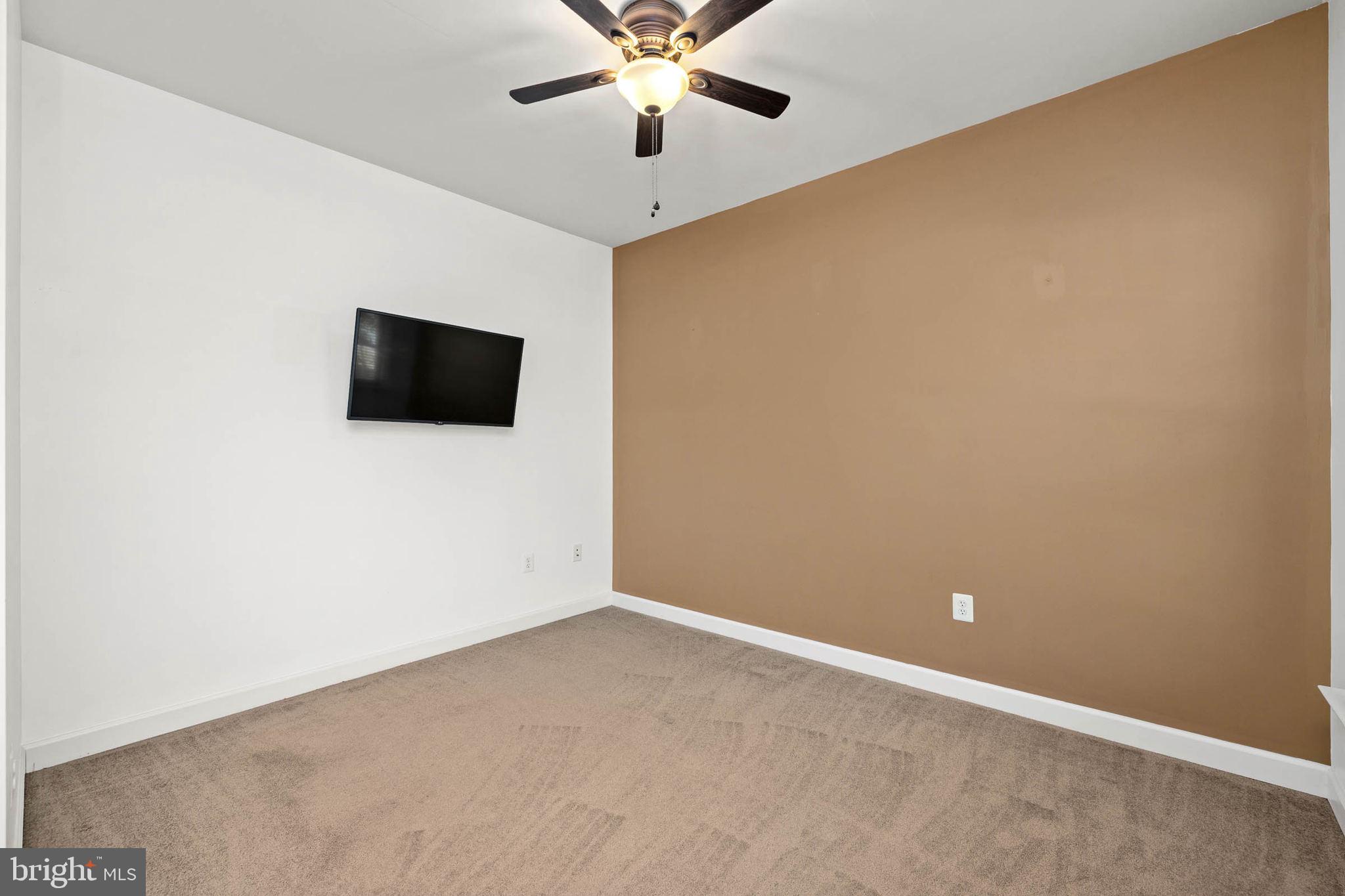 149 Revell Road Fredericksburg, VA 22405 - Photo 22 of 80 Main level office or formal living room