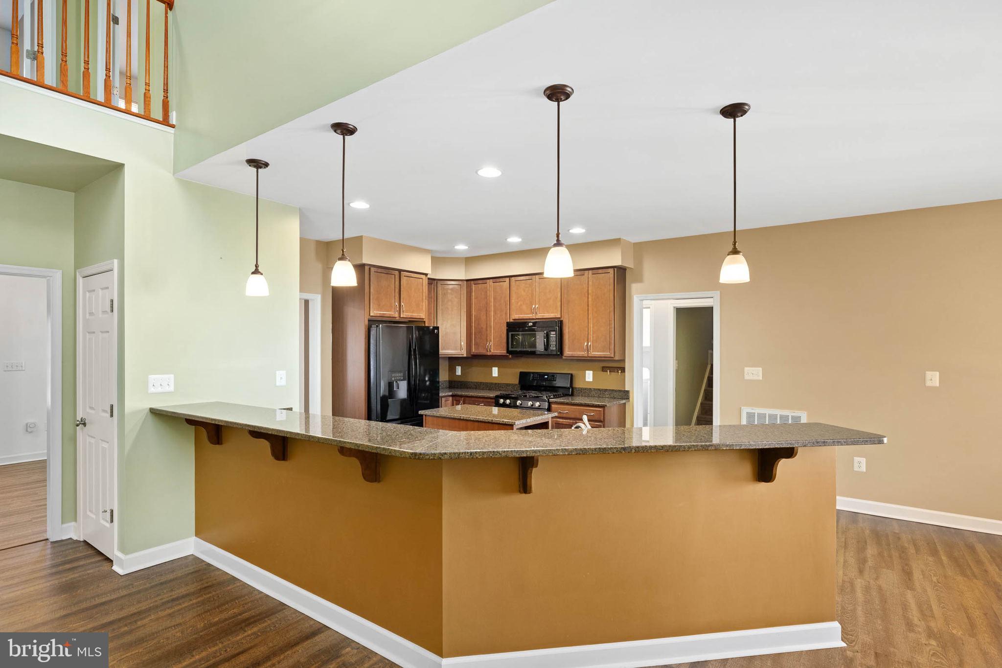 149 Revell Road Fredericksburg, VA 22405 - Photo 31 of 80 Huge kitchen bar