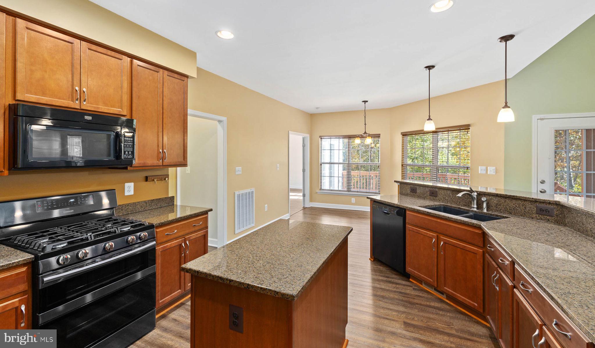 149 Revell Road Fredericksburg, VA 22405 - Photo 35 of 80 Gas cooking!