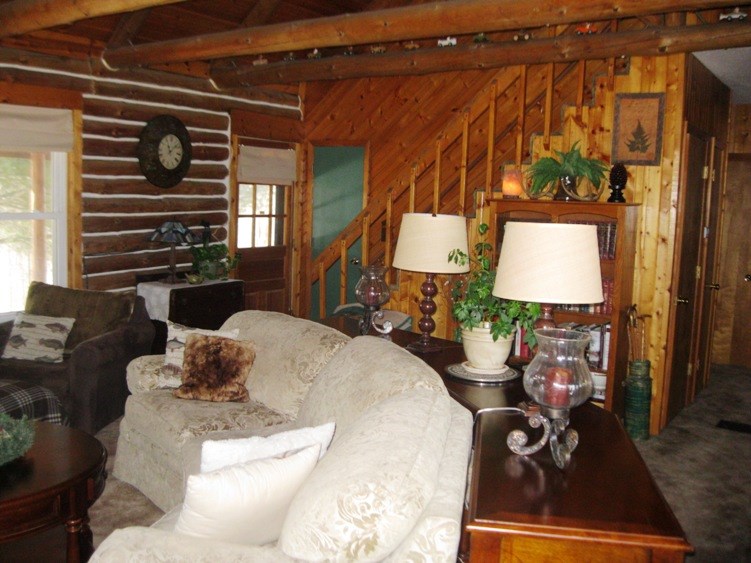 8565 Rustic Lane Southwest Fife Lake, MI 49633 - Photo 5 of 24 1796583-6.JPG