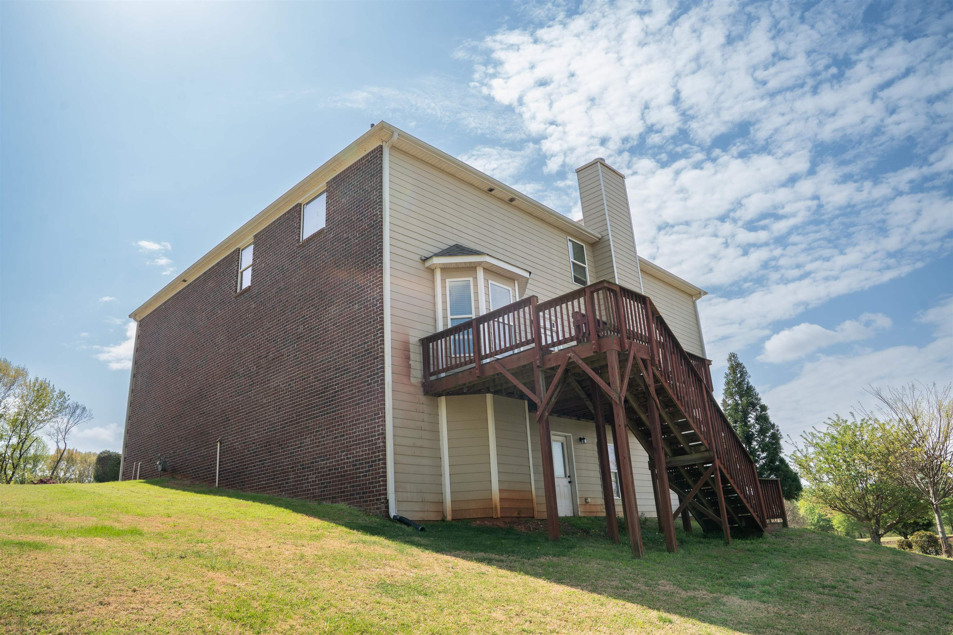 131 Walkers Bluff Road Boiling Springs, SC 29316 - Photo 5 of 43