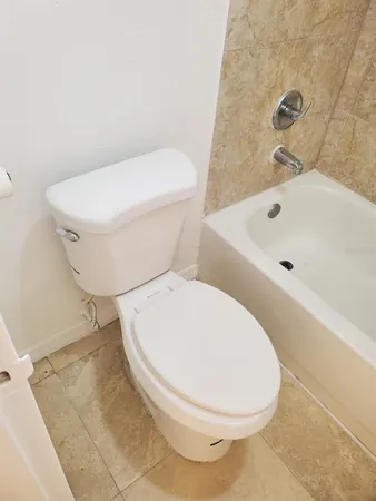 $975 | 7900 South Orange Blossom Trail, Unit 1009, Orlando, FL 32809