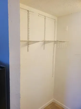 $975 | 7900 South Orange Blossom Trail, Unit 1009, Orlando, FL 32809